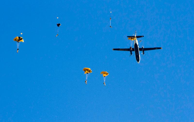 Competition entry: U.S. Army Golden Knights