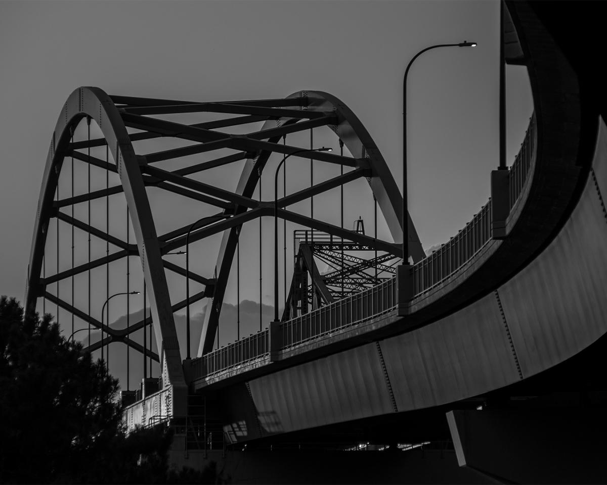 Competition entry: Mississippi River Bridge at Sunset