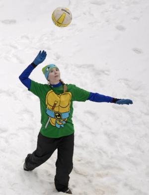 Competition entry: Snow Volleyball #2