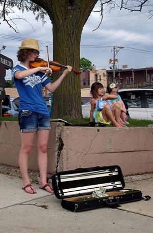 Competition entry: Fiddler on the Street