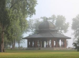 Competition entry: Gazebo in the Haze