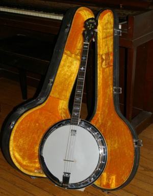 Competition entry: Anyone want to buy a banjo?...if only I could talk my husband into it!