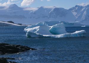 Competition entry: Antarctic Icebergs