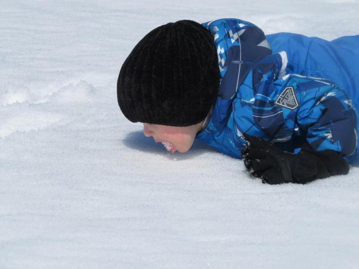 Competition entry: Eating snow