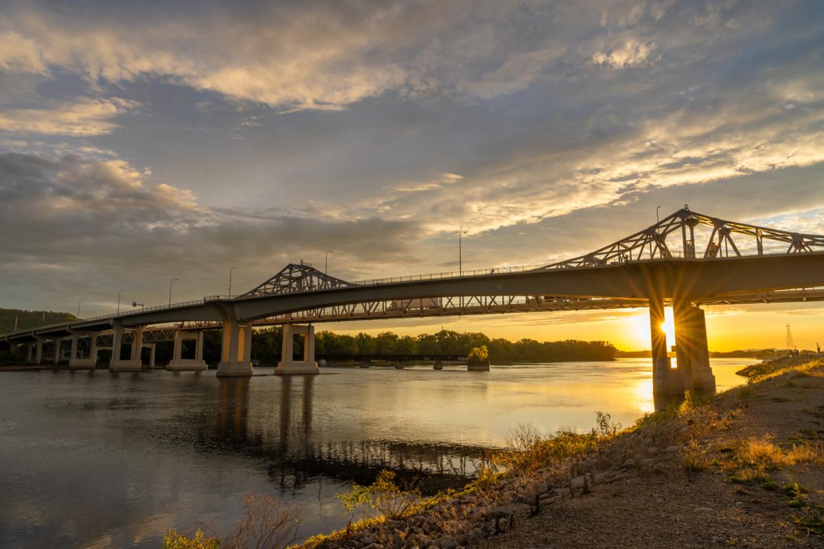 dawn at the interstate bridge in Winona, MN