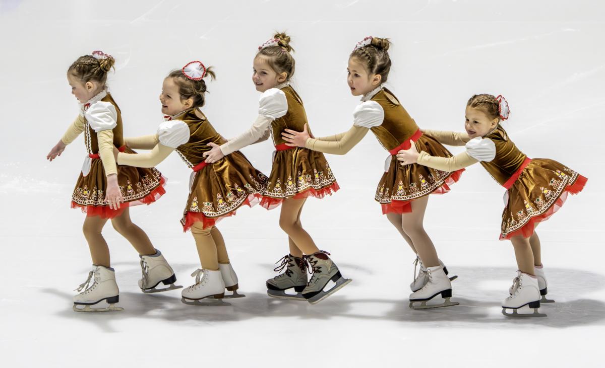 Small skaters at the Green Island figure skating show