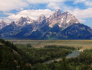 Competition entry: Snake River Grand Tetons
