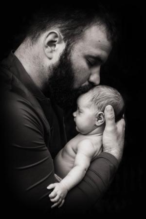 Competition entry: Daddy's newborn in B&W